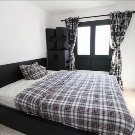 Appartement Modern Apartment With Pool In Puerto Del Carmen Es Puerto del Carmen (Lanzarote)